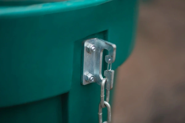 Мусоросброс секция прямая зеленый